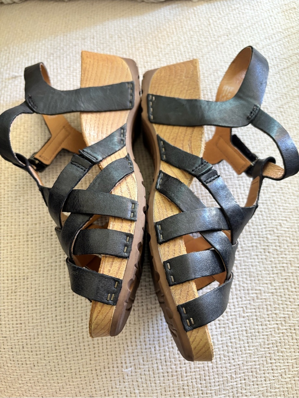 Dansko Tinley Fisherman Wedge Sandals Black Leather Size EU 40 - Picture 5 of 14